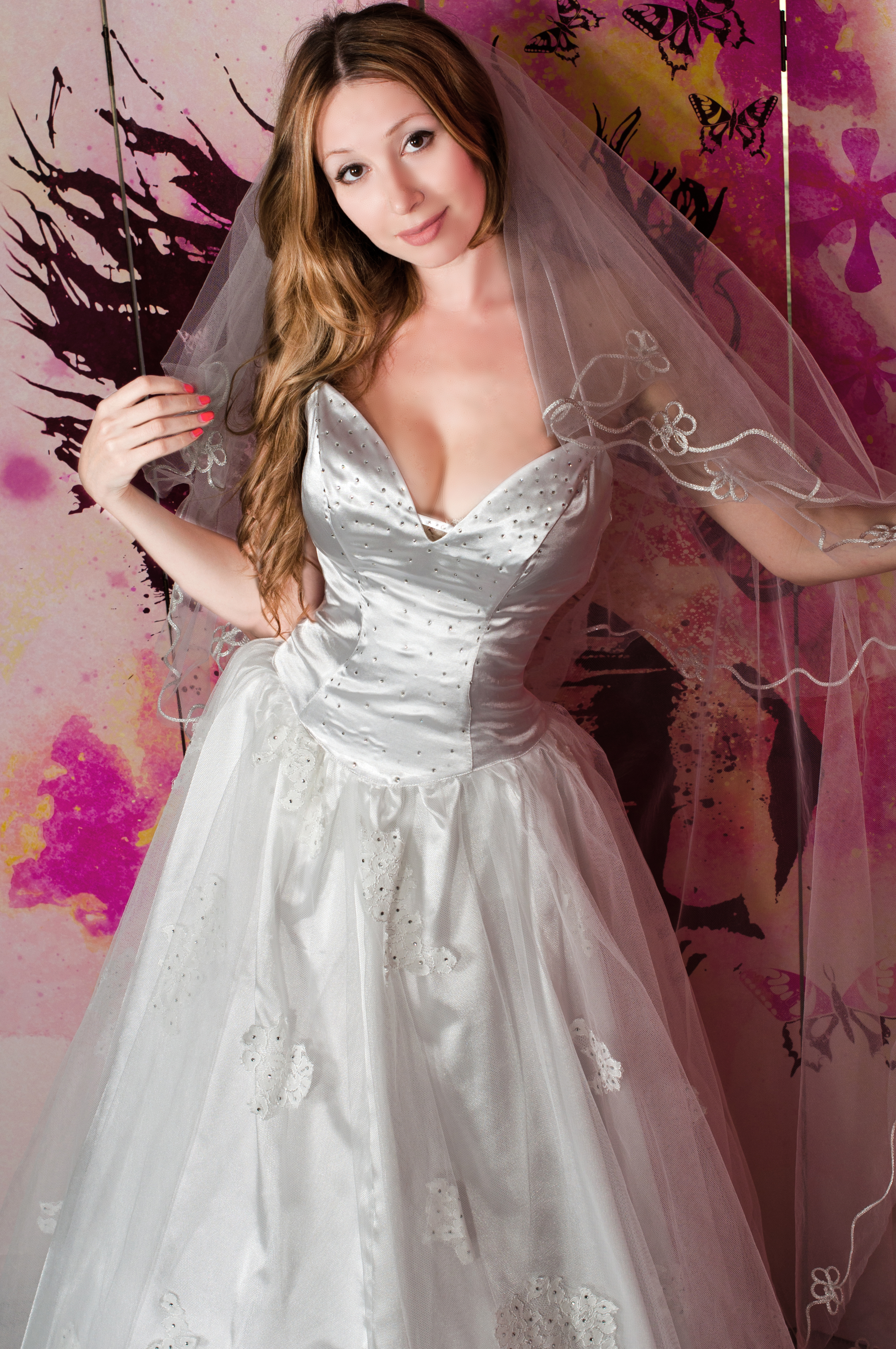 Hochzeitskleid mit Swarovski Strasssteine
