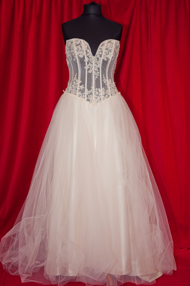 Brautkleid - Marry4love: Brautkleid, Brautmode und ...